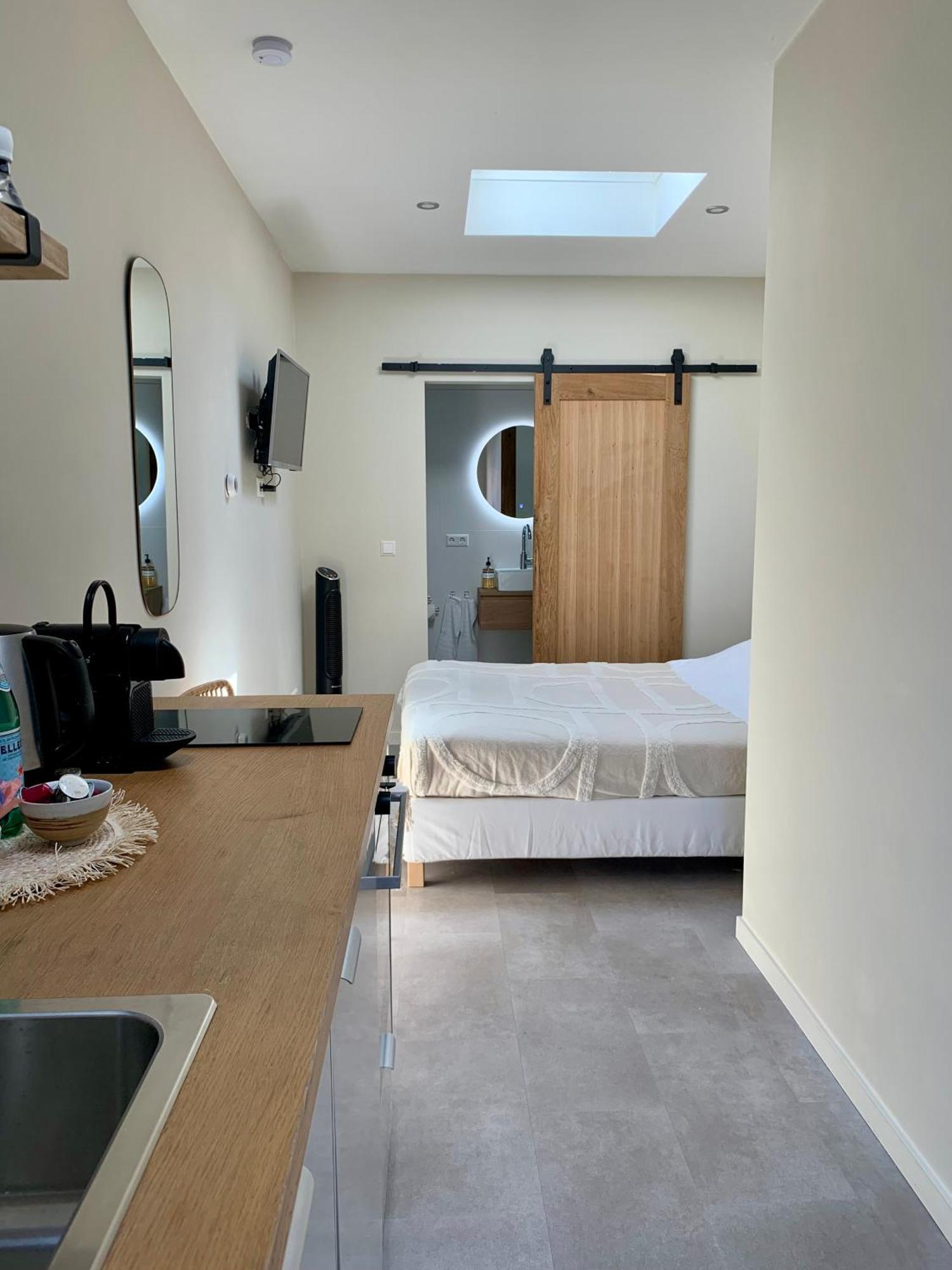 Beach Studio 35 With Private Parking Zandvoort Zewnętrze zdjęcie